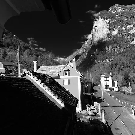 Hotell Myverzasca Ai Piee *